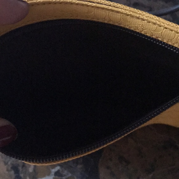 Coach Makeup bag/Travel bag - Picture 4 of 5